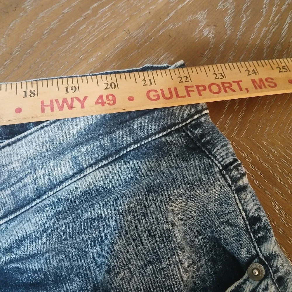 Akademiks Jeanius Level Products‎ Shorts Men Sz 44 Streetwear  Y2K  Urban HipHop